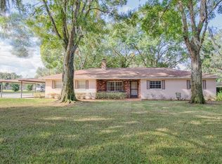 1145 W Lake Hamilton Dr, Winter Haven, FL 33881