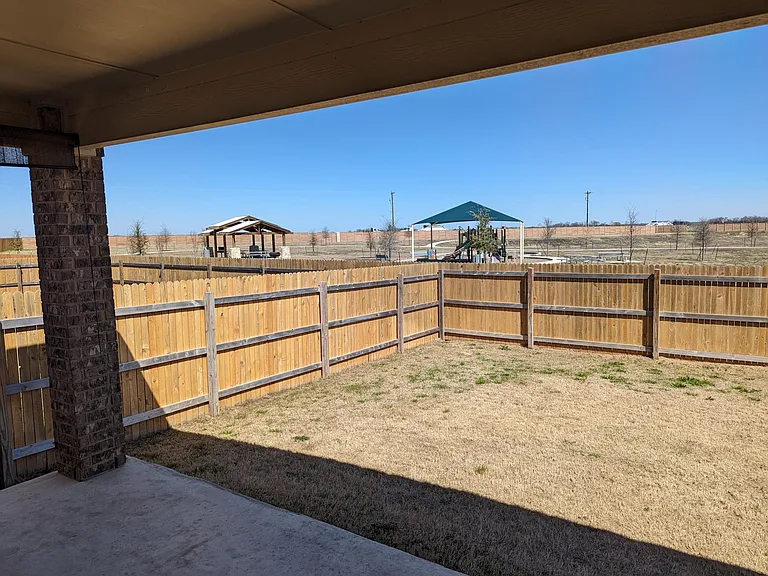 113 Kyra Ln — Photo 20