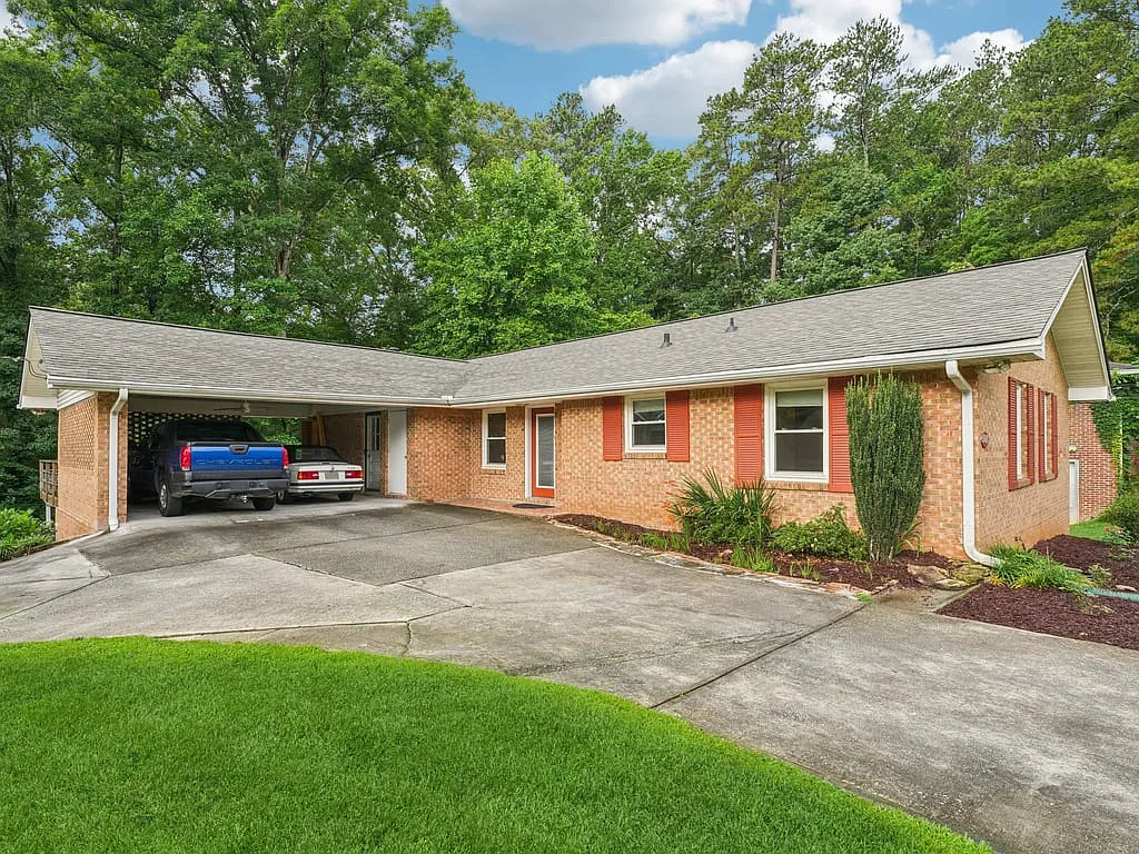 1 bed, 1899 sqft, $1,500 — Photo 4