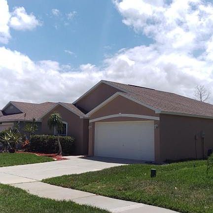 2nd image of 2427 Deercroft Dr