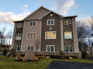 8 Parker St #212, Spring Valley, NY 10977