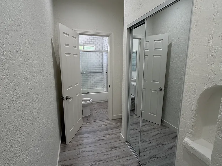 Melrose Plaza LLC — Photo 11
