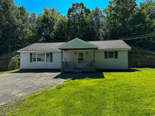 99 Knowles Road, Belgrade, ME 04917