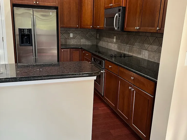 4635 Granby Cir — Photo 18