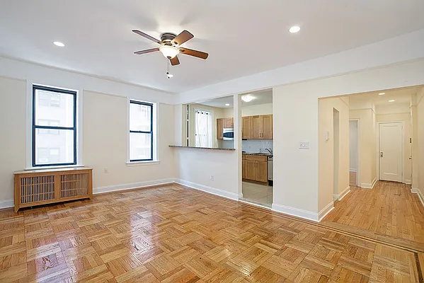 Rented by Warburg | media 105