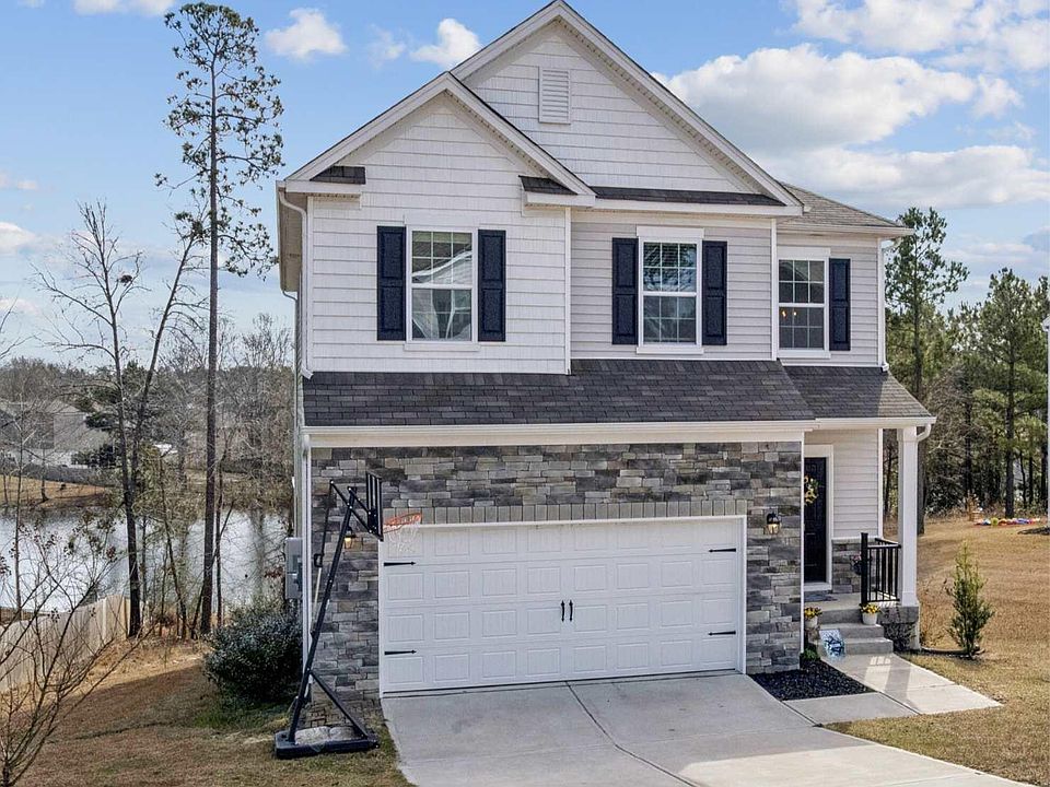 1st image of 221 Shadowbrook Way