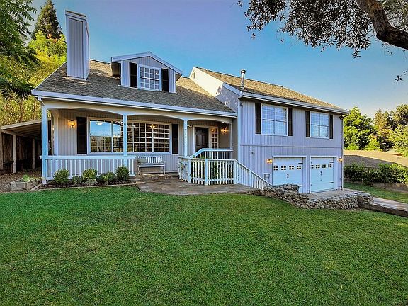 2nd image of 8045 Livorna Way