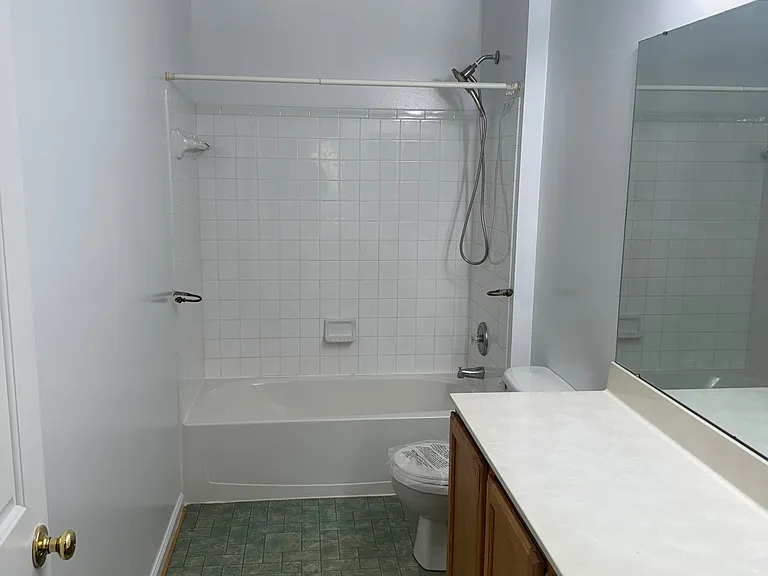 11914 Mary Catherine Dr — Photo 33