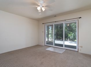 4396 Lakeridge Dr, Pollock Pines, CA 95726