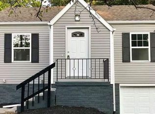 2011 Avalon Rd, Des Moines, IA 50314