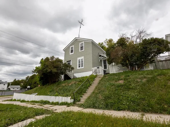 1236 St Clair AVENUE, Sheboygan, WI 53081