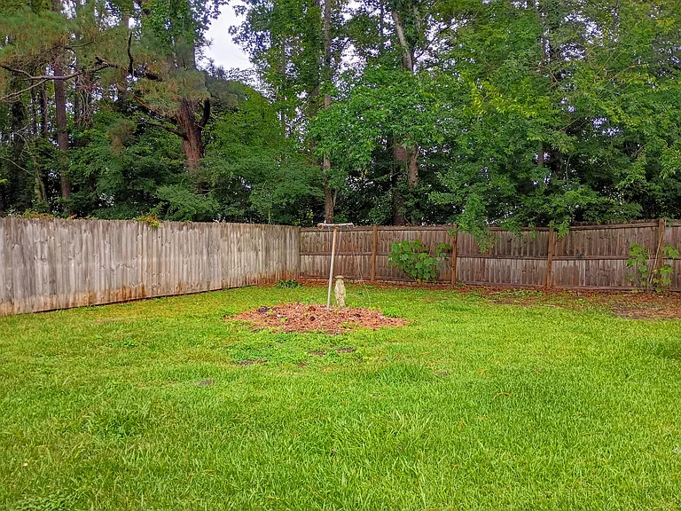 219 Judith Dr — Photo 15