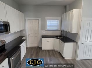97 Taylor St APT 1F, Manchester, NH 03103