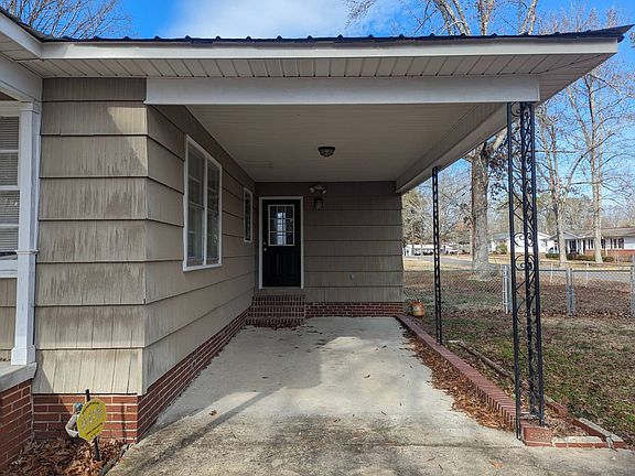 5th image of 4201 Oliver Dr
