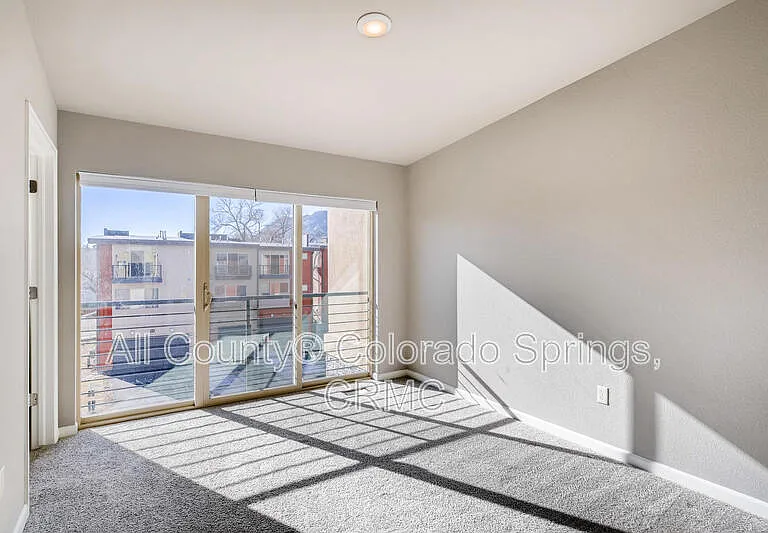 50 Cheyenne Blvd — Photo 17