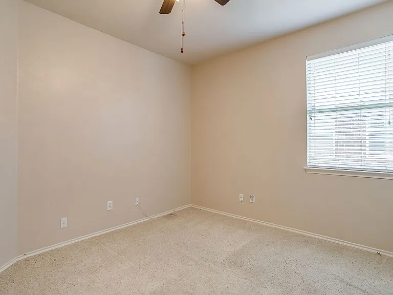 9712 Minton Dr — Photo 17