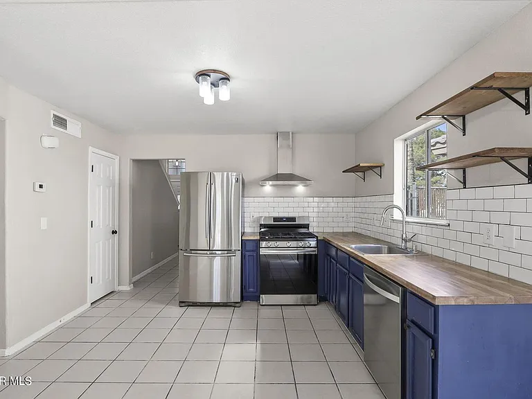 12425 Red Sun Dr — Photo 8