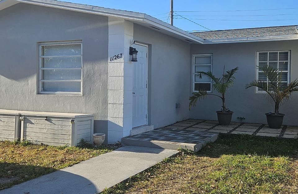 1st image of 11267 SW 7th St