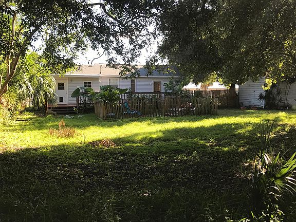 3rd image of 6777 48th Ave N