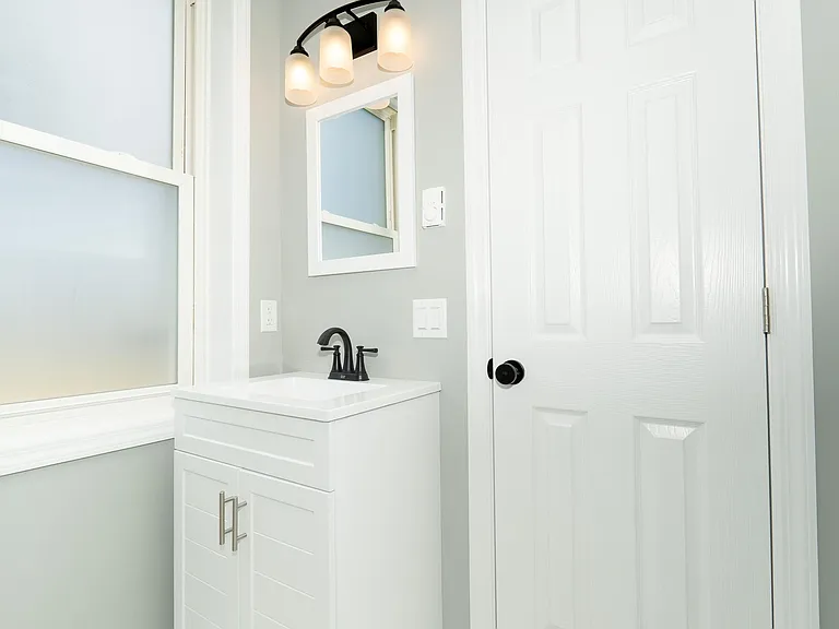220 Walsh Ave #3 — Photo 6