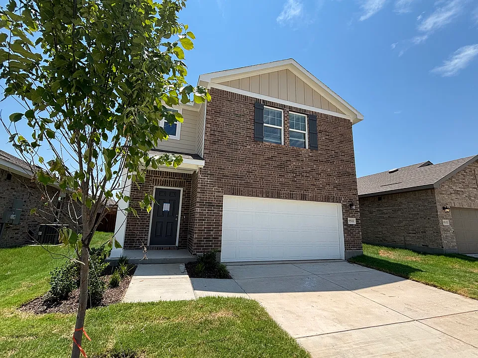 5511 Hastings Ln