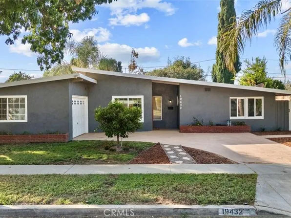 19432 Arminta St, Reseda, CA 91335
