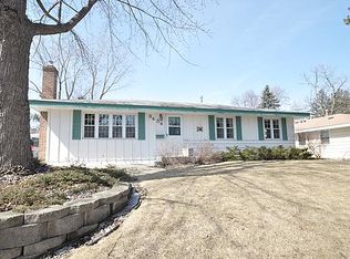 8454 Kell Ave S, Bloomington, MN 55437