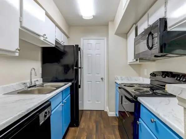 Crescent At Cityview