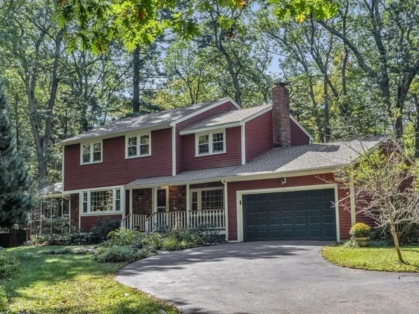 430 Baldwin Rd, Carlisle, MA 01741