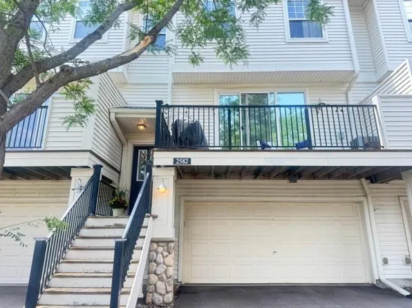2582 136th St W Unit 96, Rosemount, MN 55068