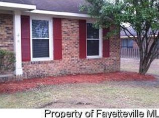 6840 Brasswood Dr, Fayetteville, NC 28314