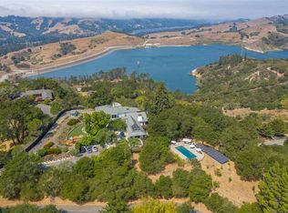 111 Tappan Ln, Orinda, CA