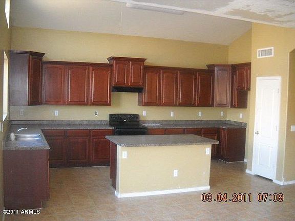 3rd image of 2248 W CONGRESS Avenue #2