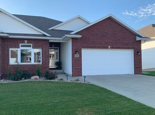 1180 Fox Ridge Rd, Dike, IA 50624