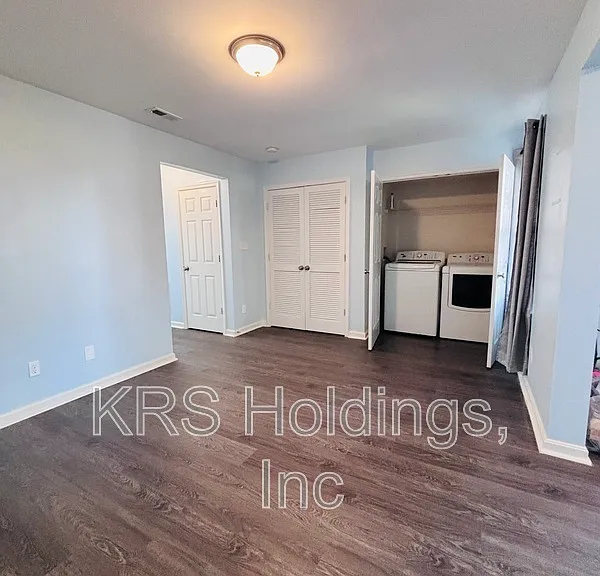 7032 Wytheville Cir — Photo 8