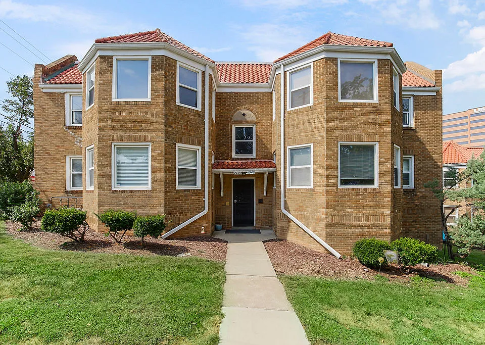4948 Walnut St #1