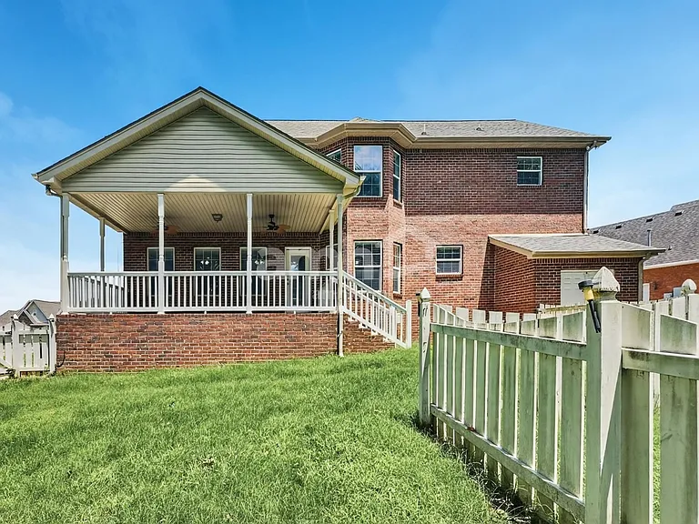 1305 Bantry Dr — Photo 21