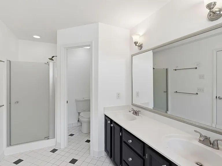 913 Magnolia Ct W — Photo 26