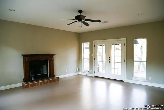 208 S Winston Ln — Photo 6