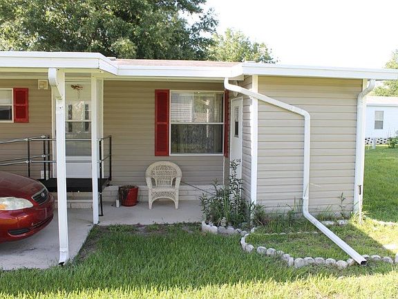 Side view/ Shed