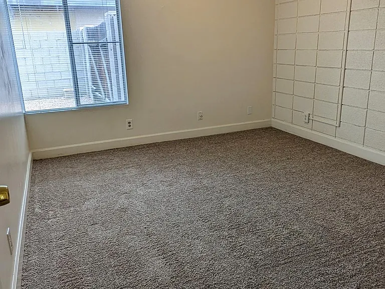 3944 E Desert Cove Ave — Photo 16