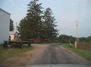 9915 Thomas Rd, Leesburg, OH 45135