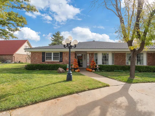 1404 Creekmere Dr, Canyon, TX 79015
