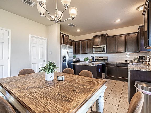 5th image of 3707 Brunswick Dr #Id1060782p