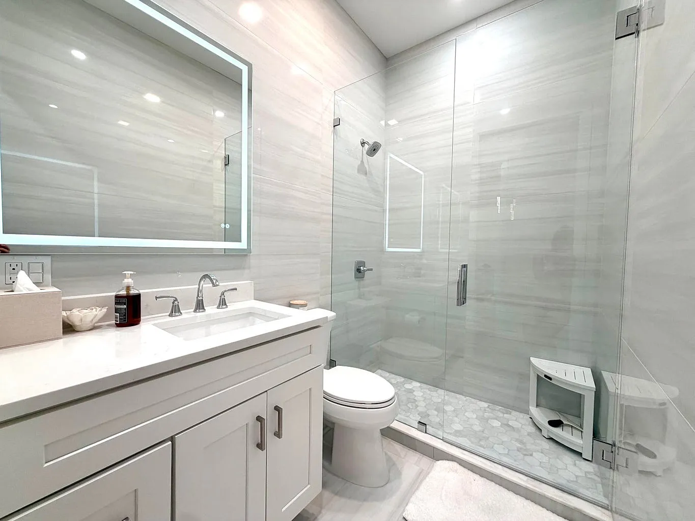 4 bed, 3.0 bath, 2238 sqft, $7,500 — Photo 4