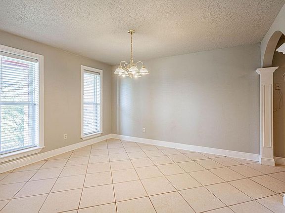 4th image of 4041 N Indigo Dr