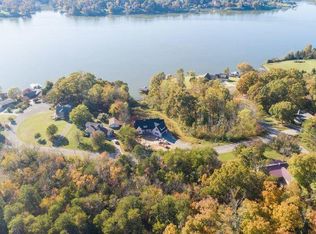734 Lake Vista Dr, Friendsville, TN 37737