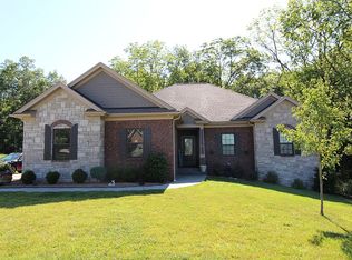 1207 Crones Hl, Lanesville, IN 47136
