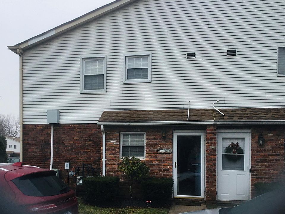 1st image of 11A Revere Ln
