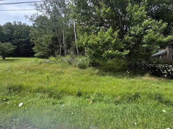 Llanfair Rd, Windber, PA 15963